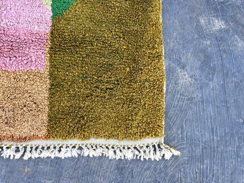 Handmade Moroccan Rug 250cm x 150cm