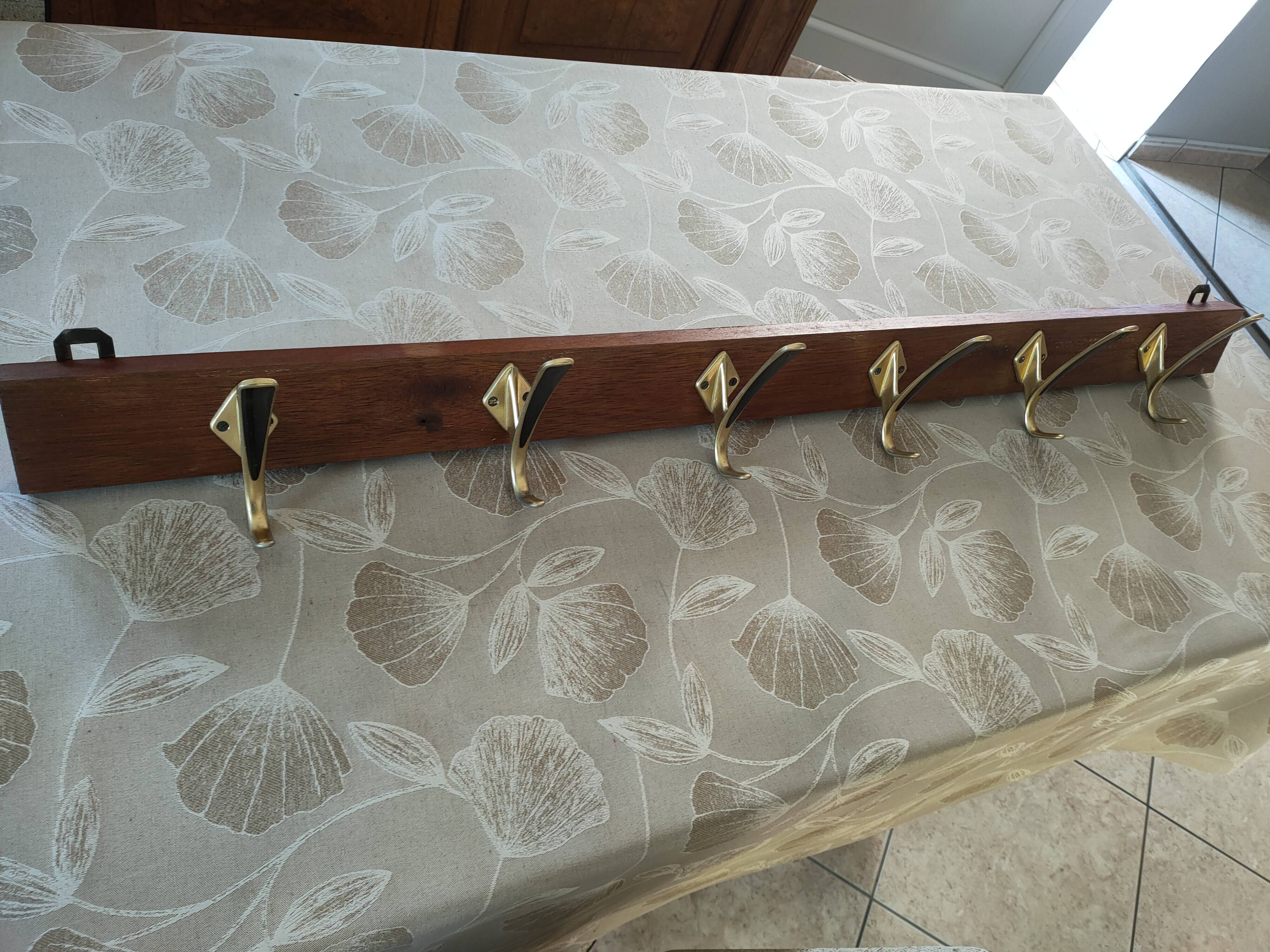 vintage coat rack with 6 hooks