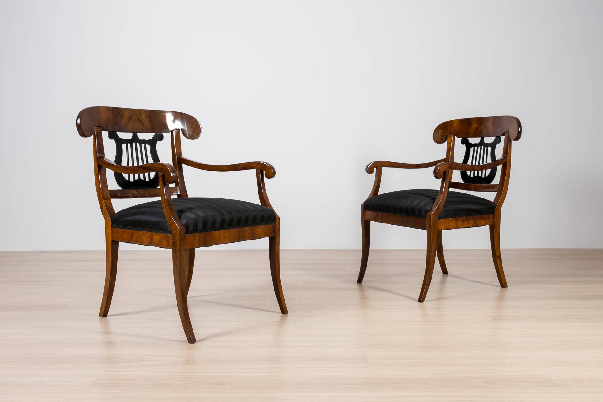 Pair of Biedermeier Armchairs, Germany, 19th Century, Walnut, French Polish