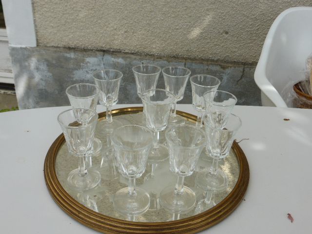 11 vintage glasses liqueur 1970