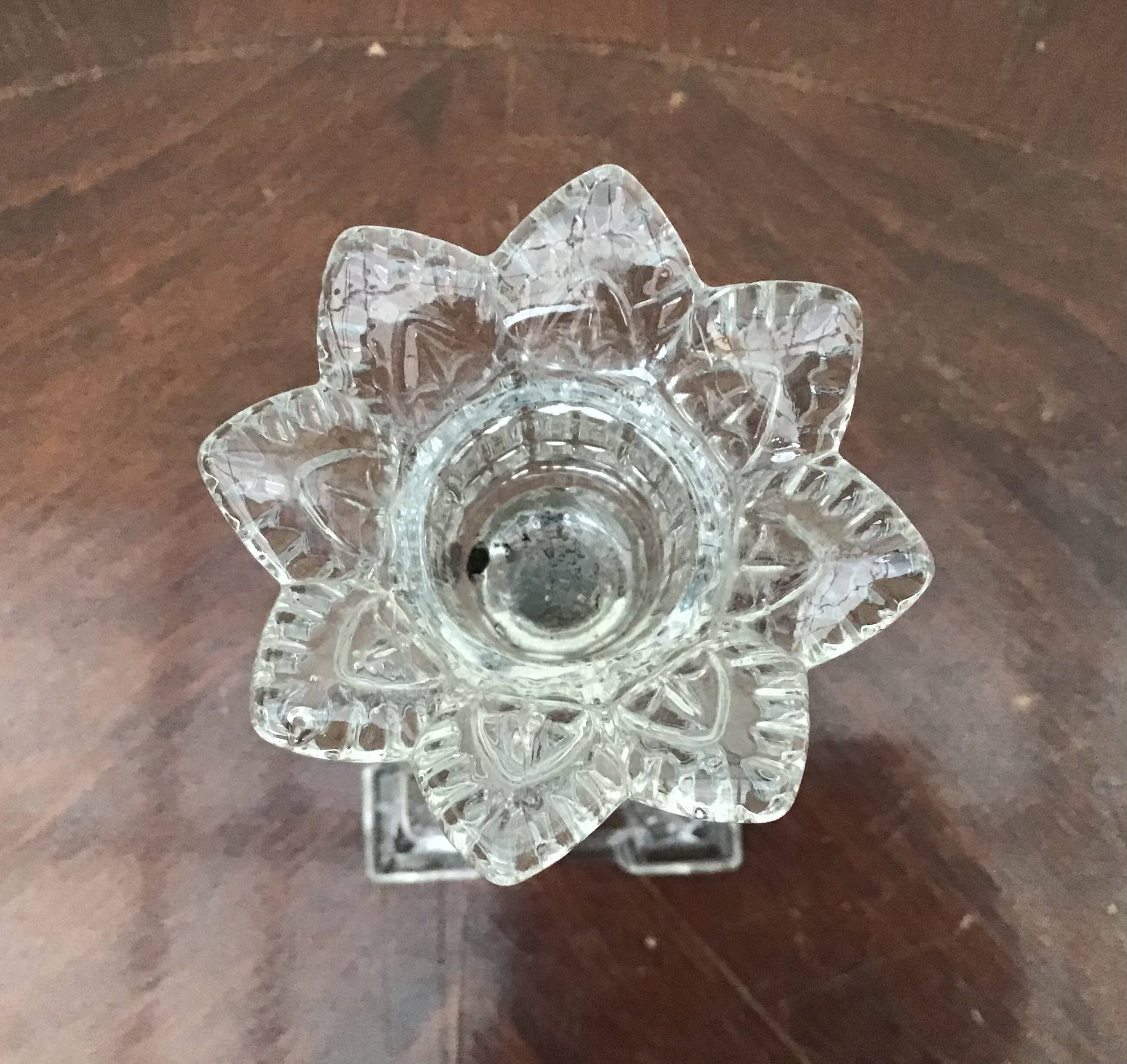 Eiffel Tower shaped candlesticks made by the Portieux crystal factory