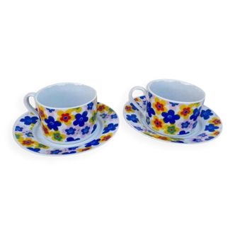 2 porcelain flower cups