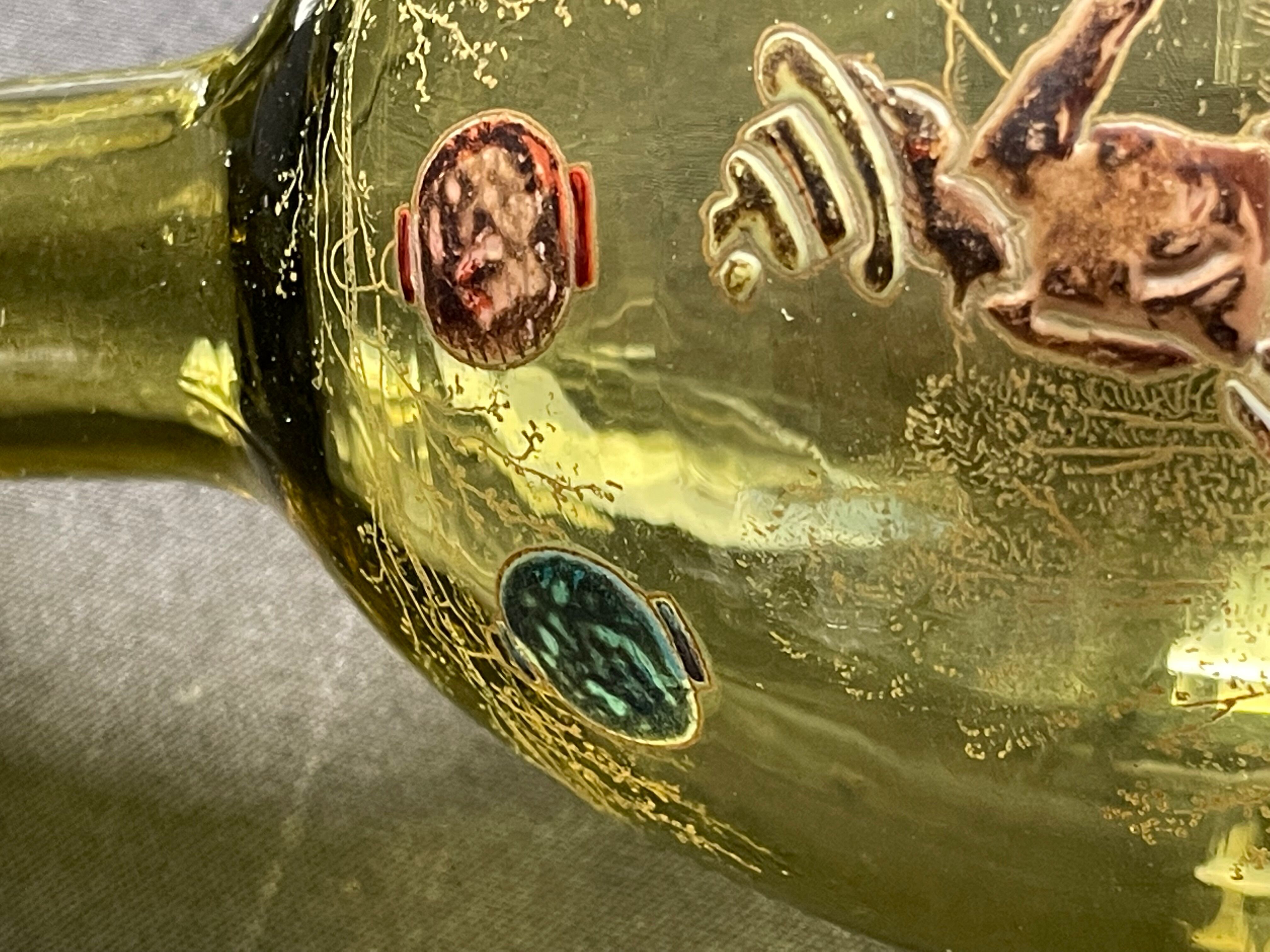 François-Théodore Legras - Verrerie La Plaine Saint Denis - Broc on pedestal with antique green background