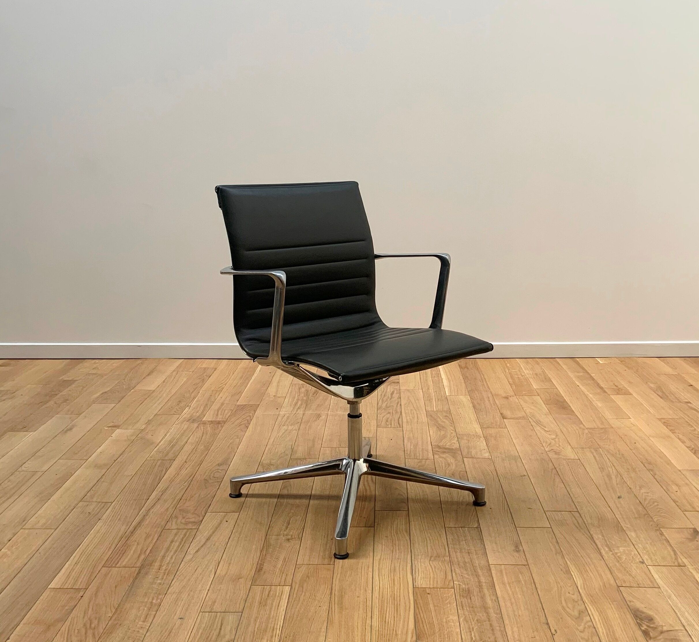 ICF Management office chair