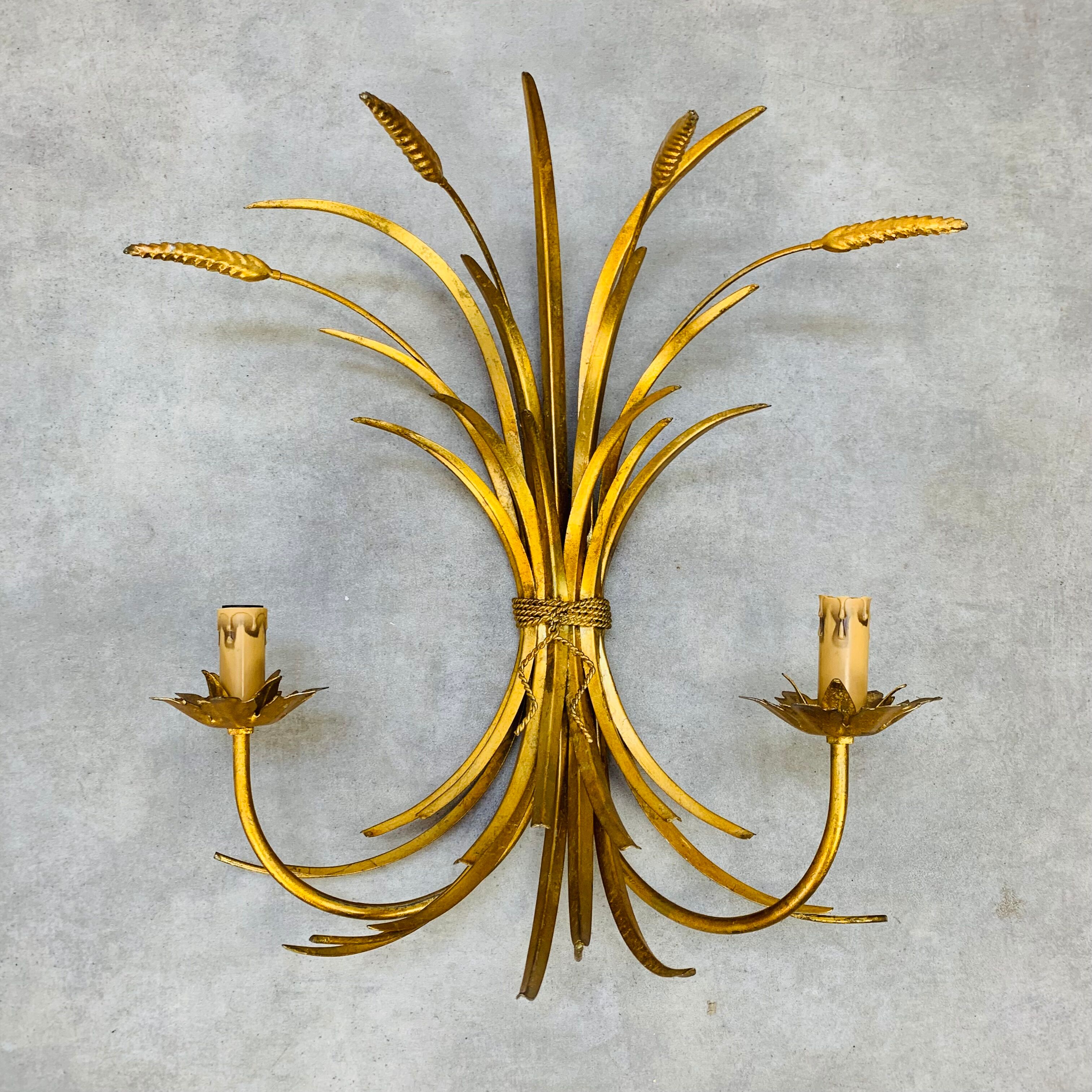 Wall lamp ear of wheat golden foliage Hans Kogl, style Hollywood Regency