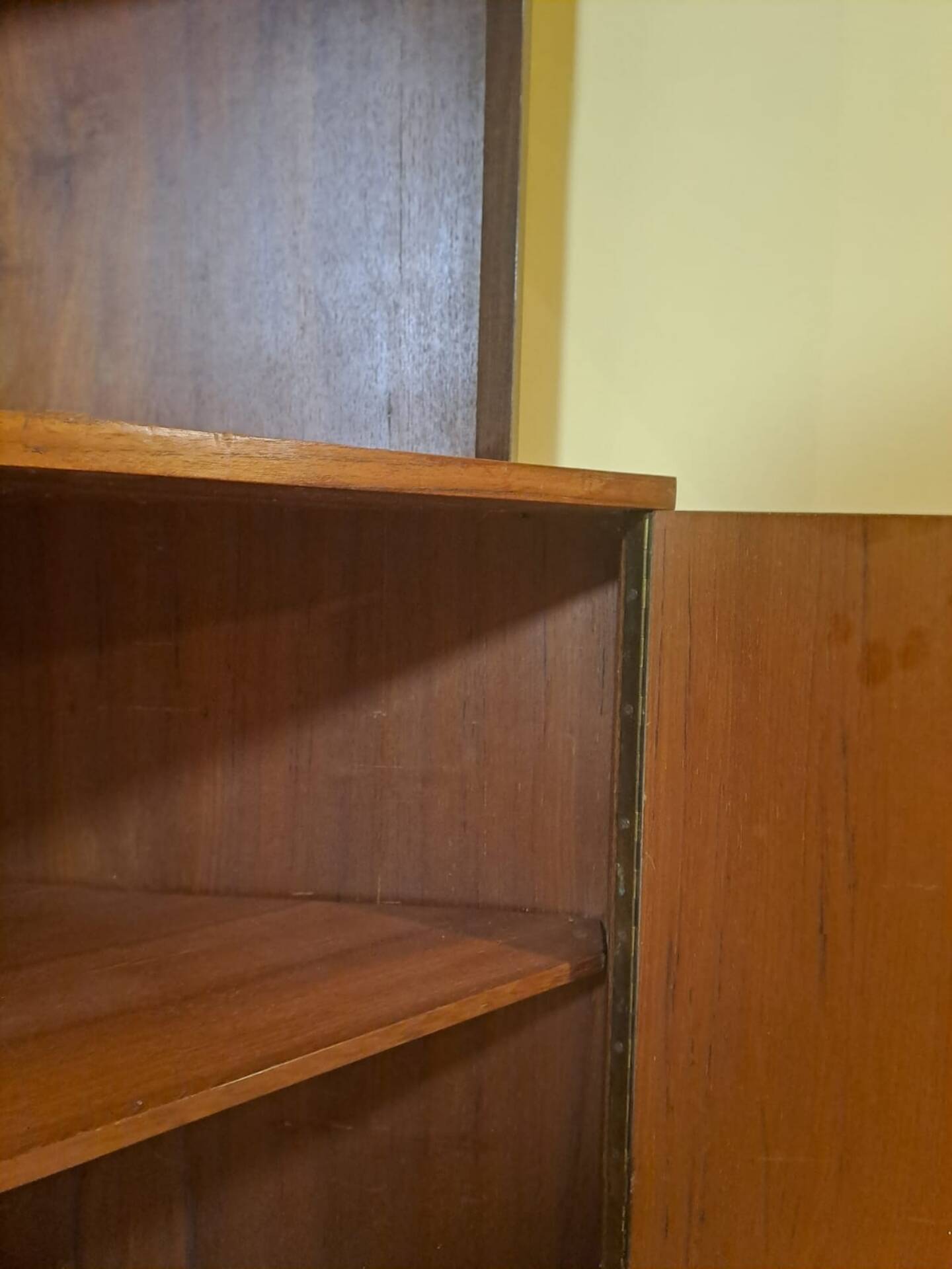 Meuble d'angle en teck,  Vintage Scandinave 1960s
