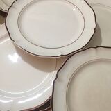 Set of 6 ivory scalloped dessert plates
