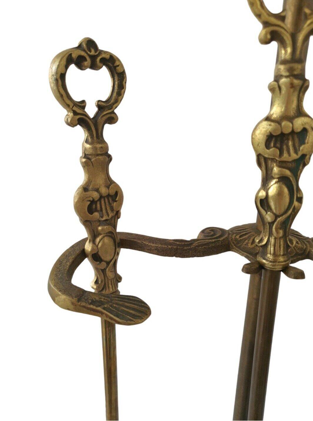 bronze fireplace servant AC 3 accessories pliers, shovel and broom