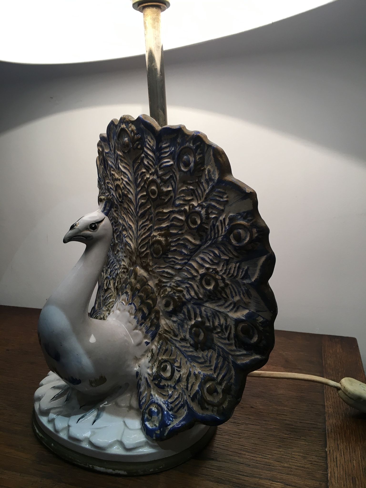Ceramic peacock lamp from the 70s