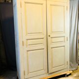Pantorned cupboard