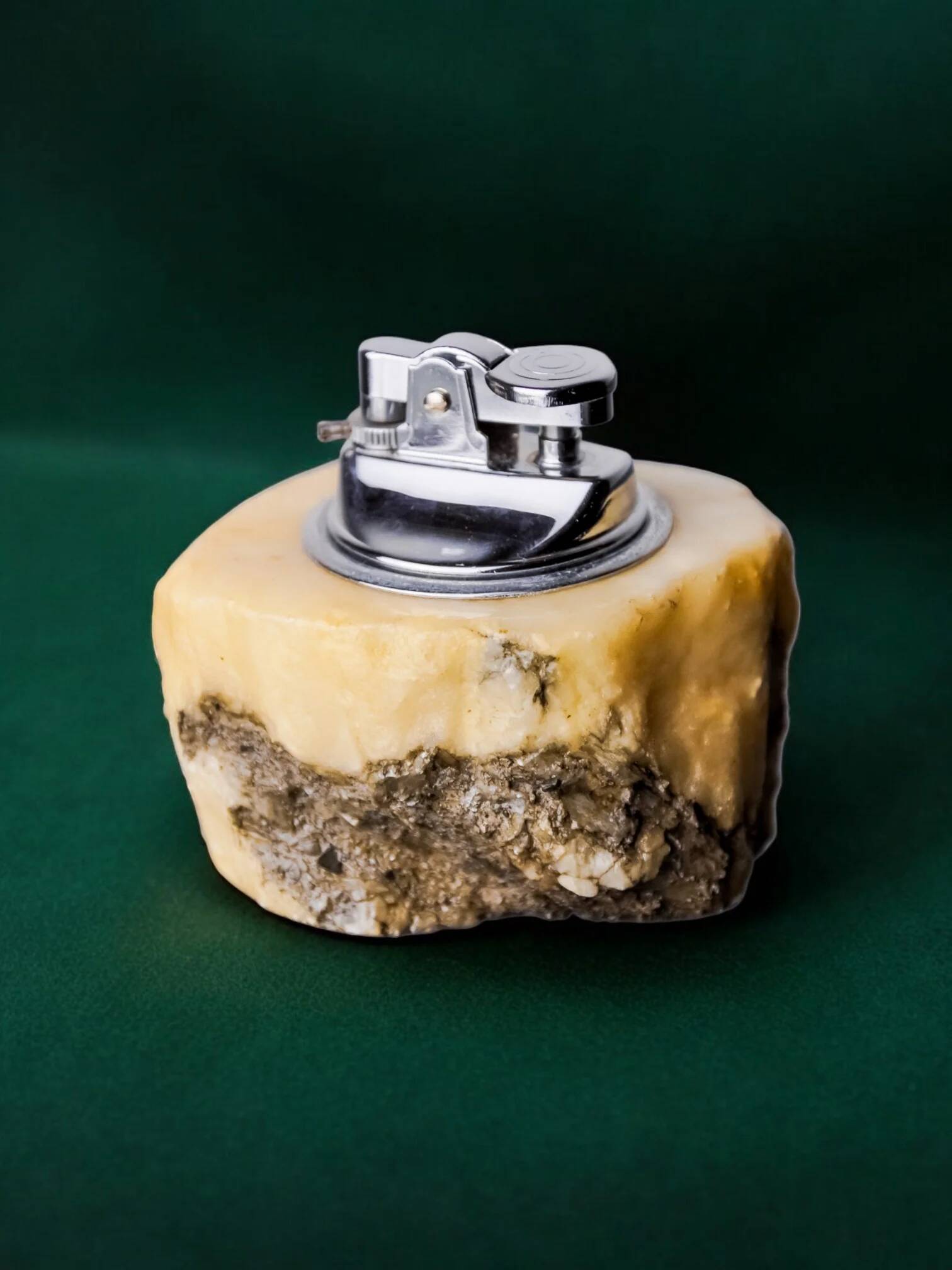 Alabaster lighter by Romano Bianchi, cream colour, Italy, 1970s