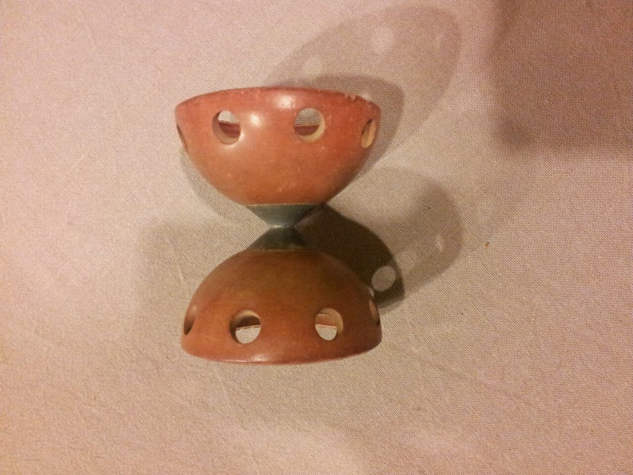 Former diabolo Diavolux rubber toy