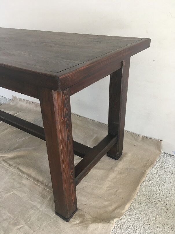 Farm table