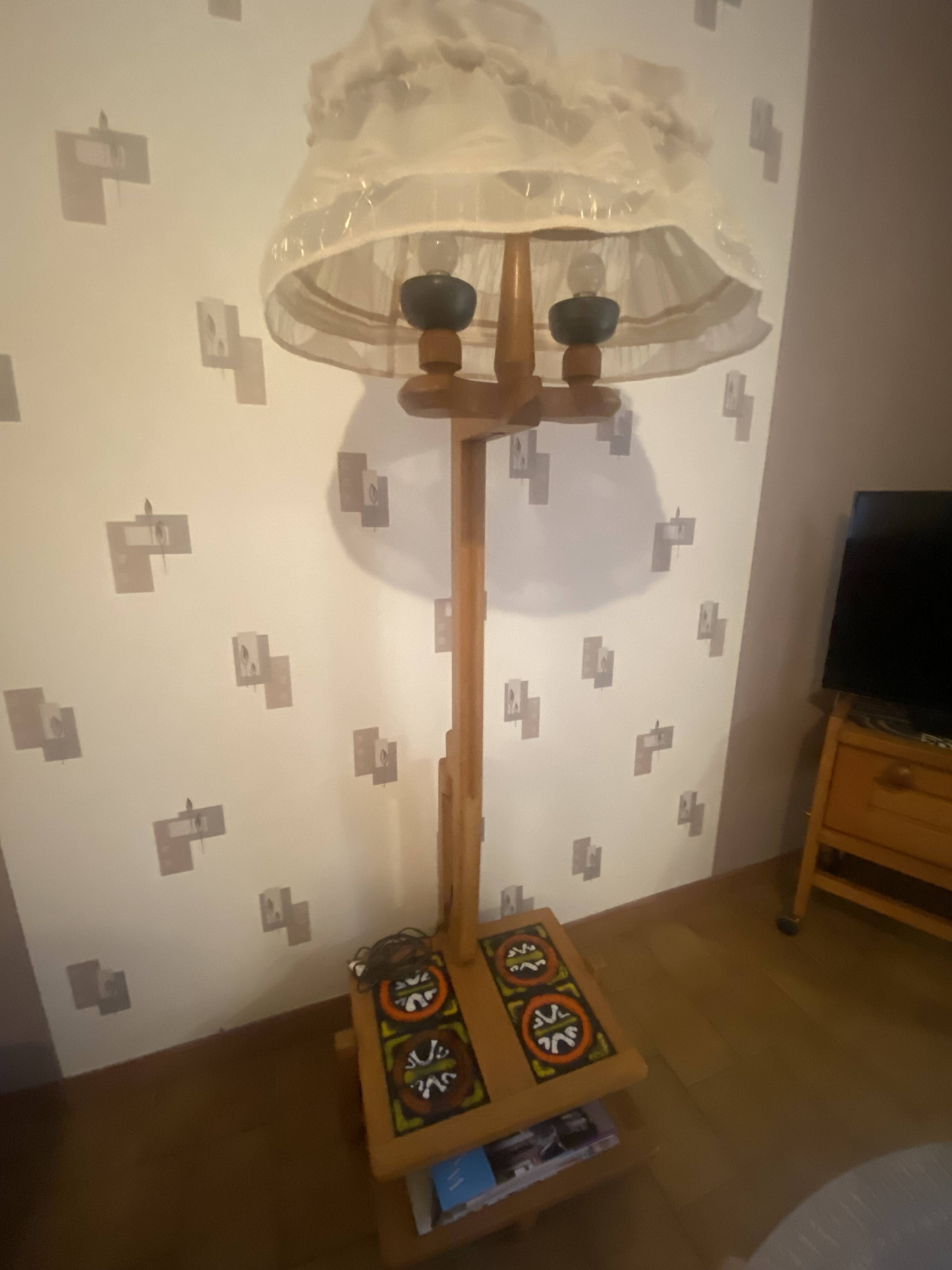 Lampataire Guillerme and Chambron