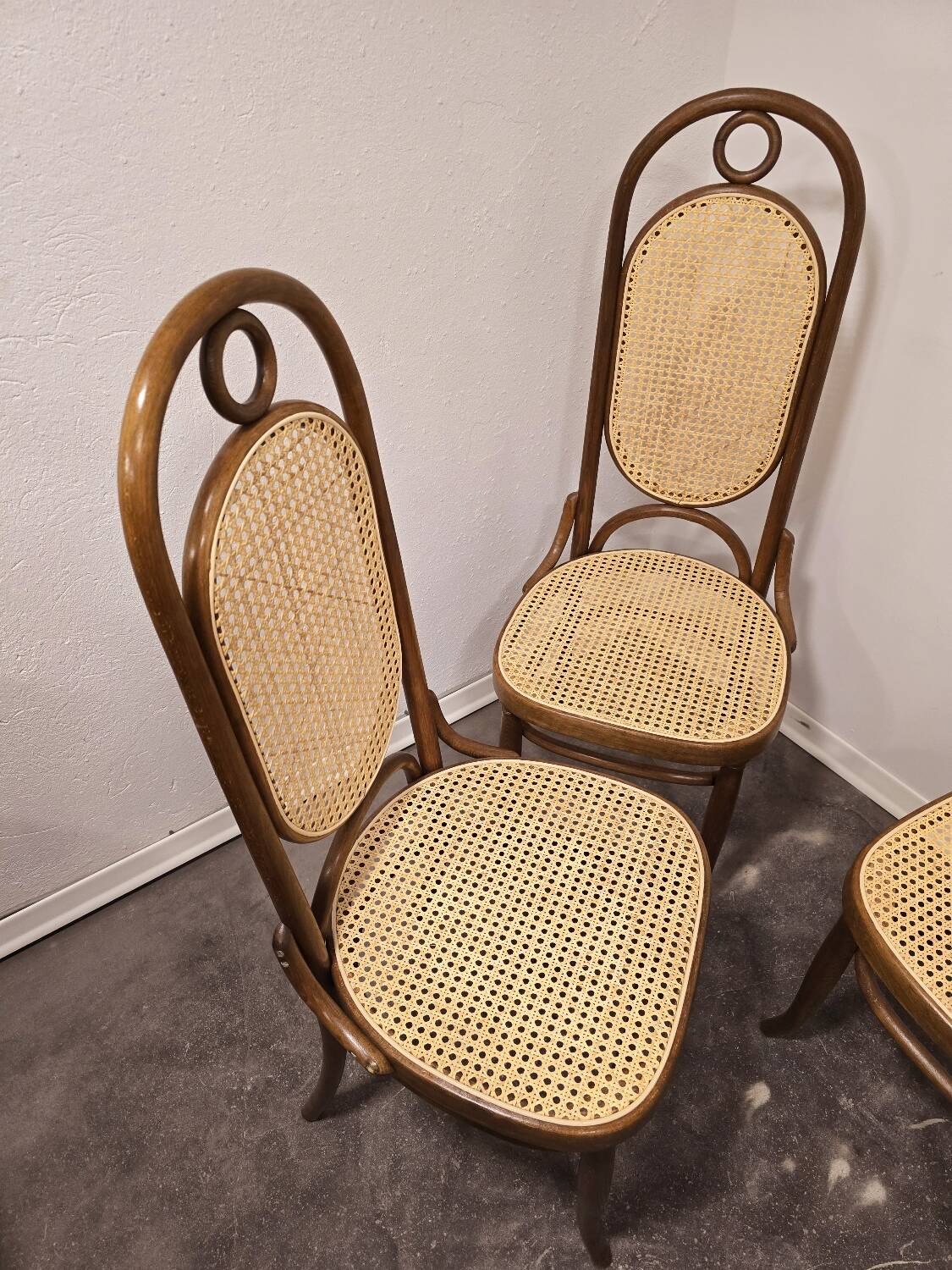 Chaises de salle à manger, bois courbé, M 17, dossier haut, 1 sur 4