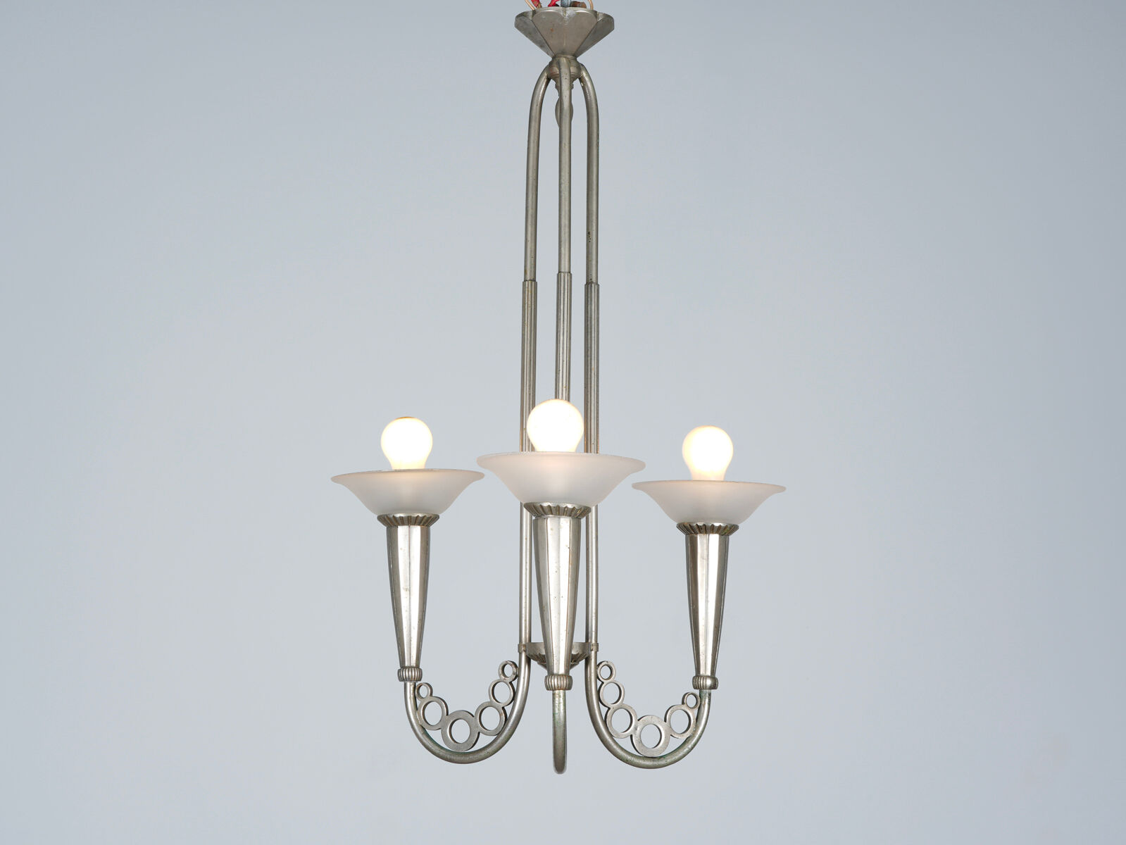 Art Deco chandelier circa 1930 in metal and glass
