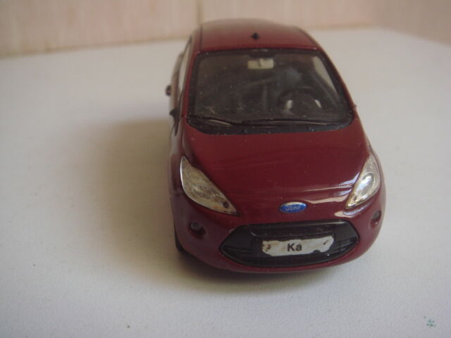 Ford KA 1/43 bordeaux minifields