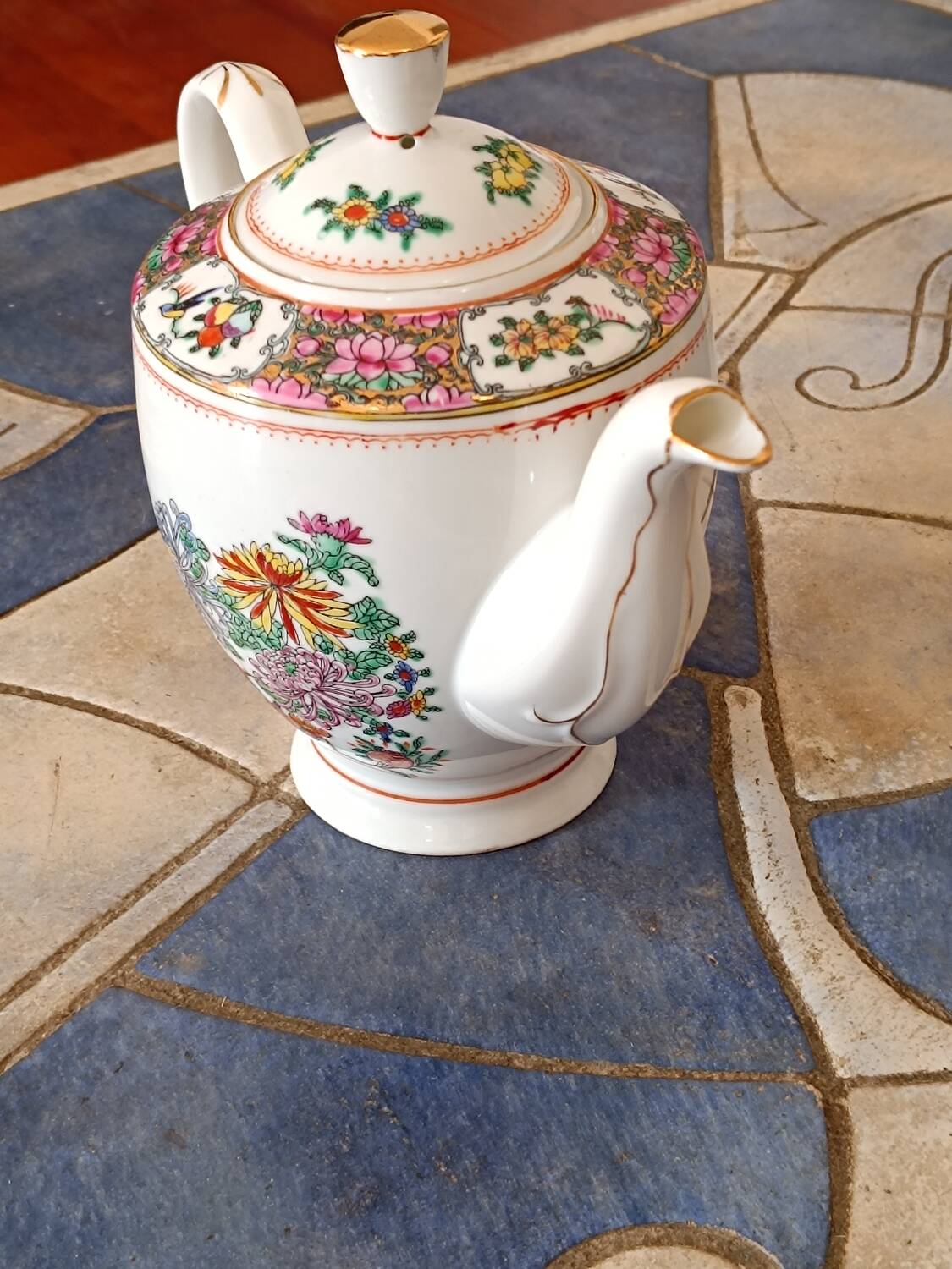 Vintage Chinese porcelain teapot set