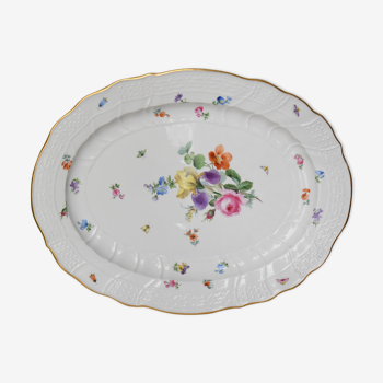 Oval dish in Meissen porcelain
