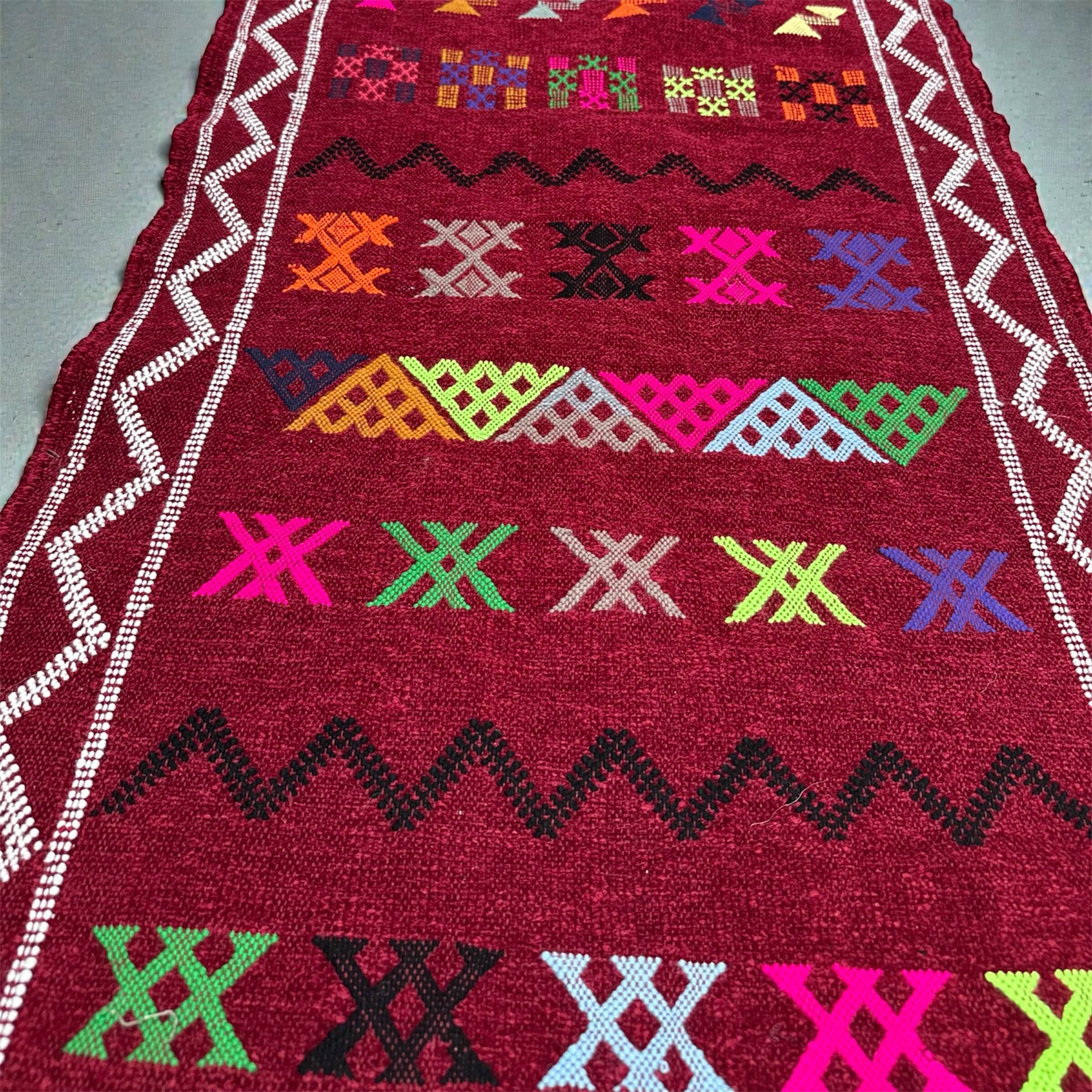 Bohemian hallway rug in handwoven Moroccan velvet