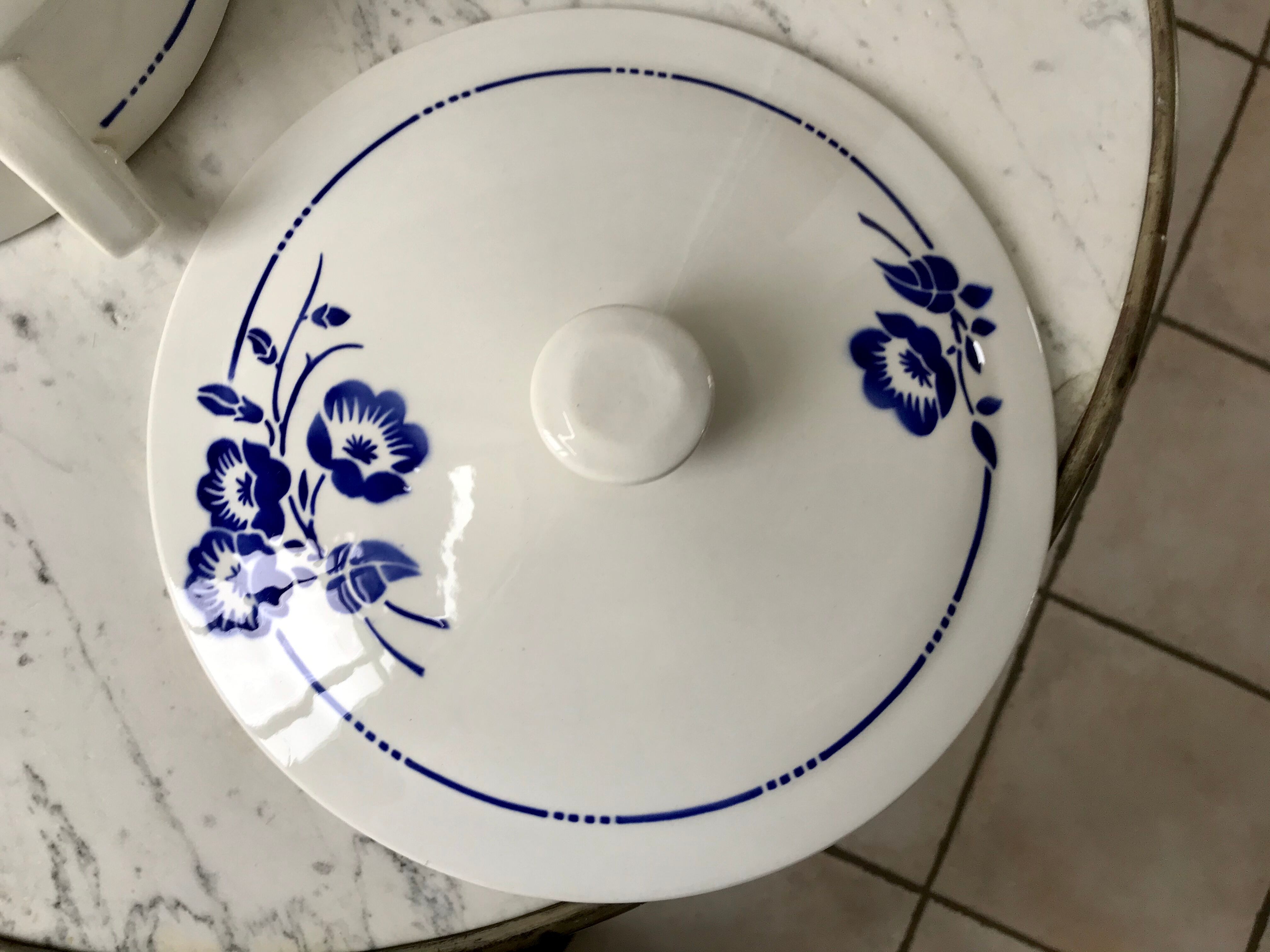 Soup tureen Saint-Amand blue flowers 30s-40s