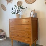 Vintage oak chest of drawers from the 1960s