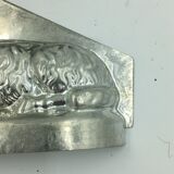 Pascal lamb ice mold