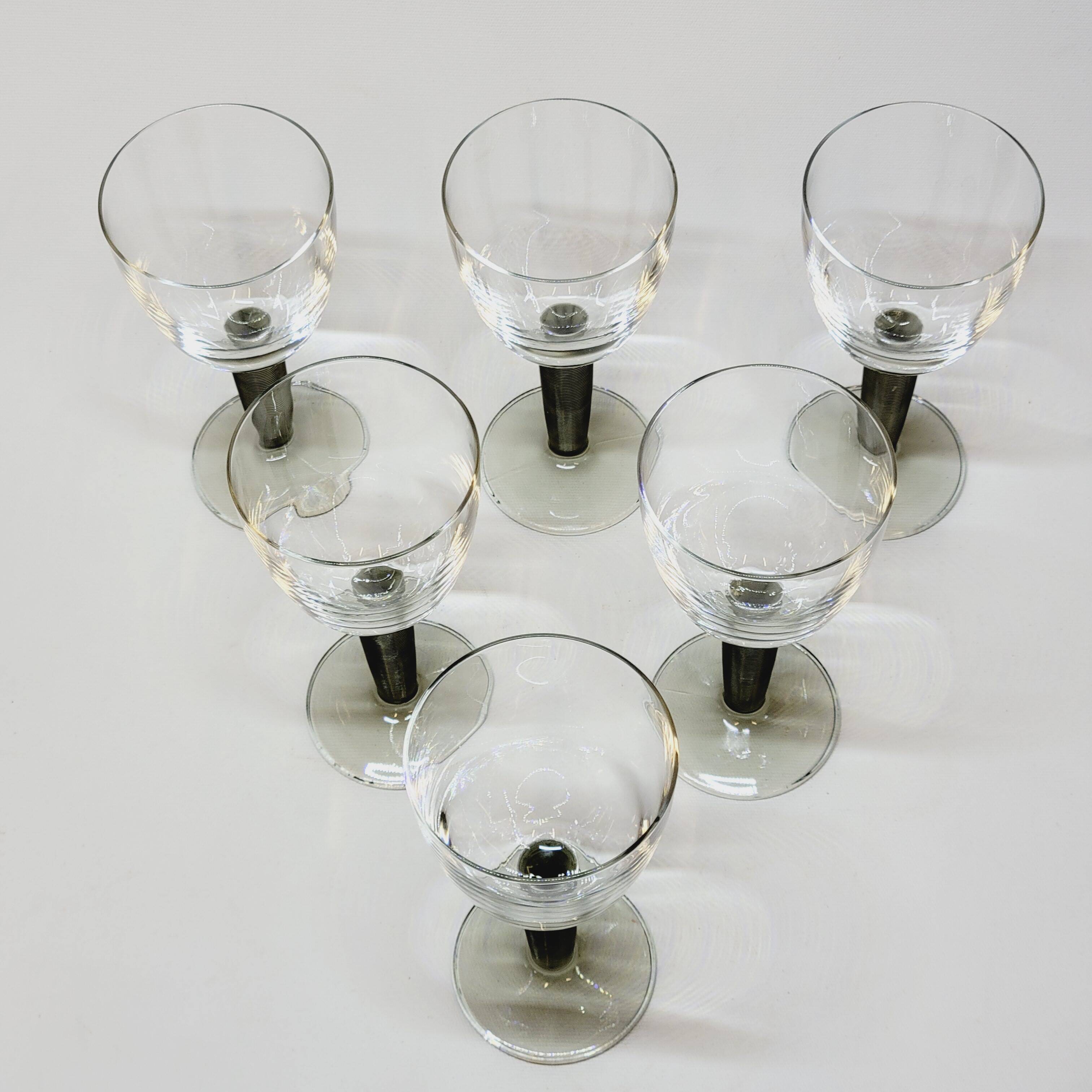 6 verres à vin vintage Bormioli Rocco en cristal gris strié