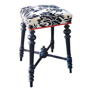 tabouret carré de style