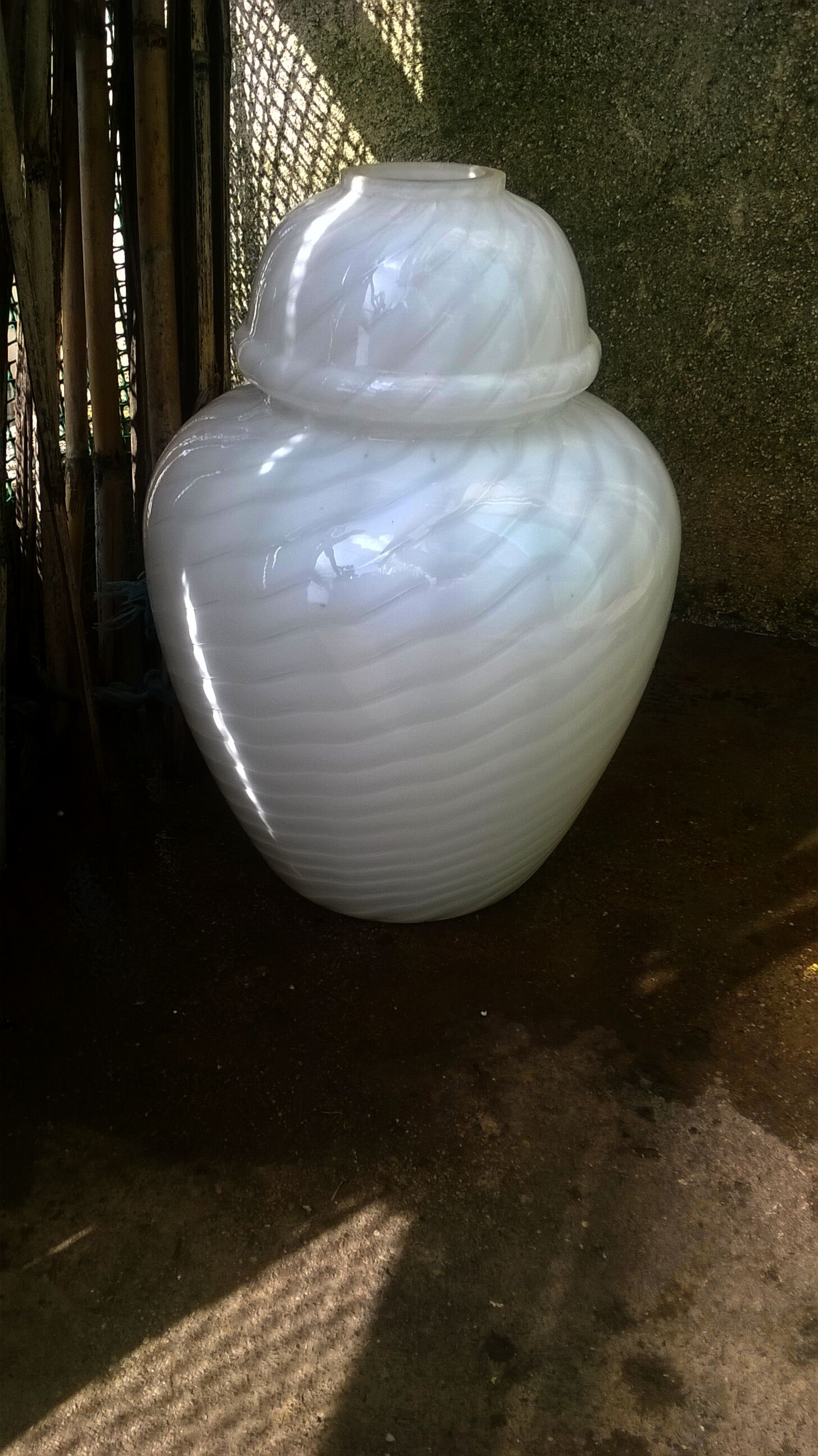 Lamp foot has helical decoration