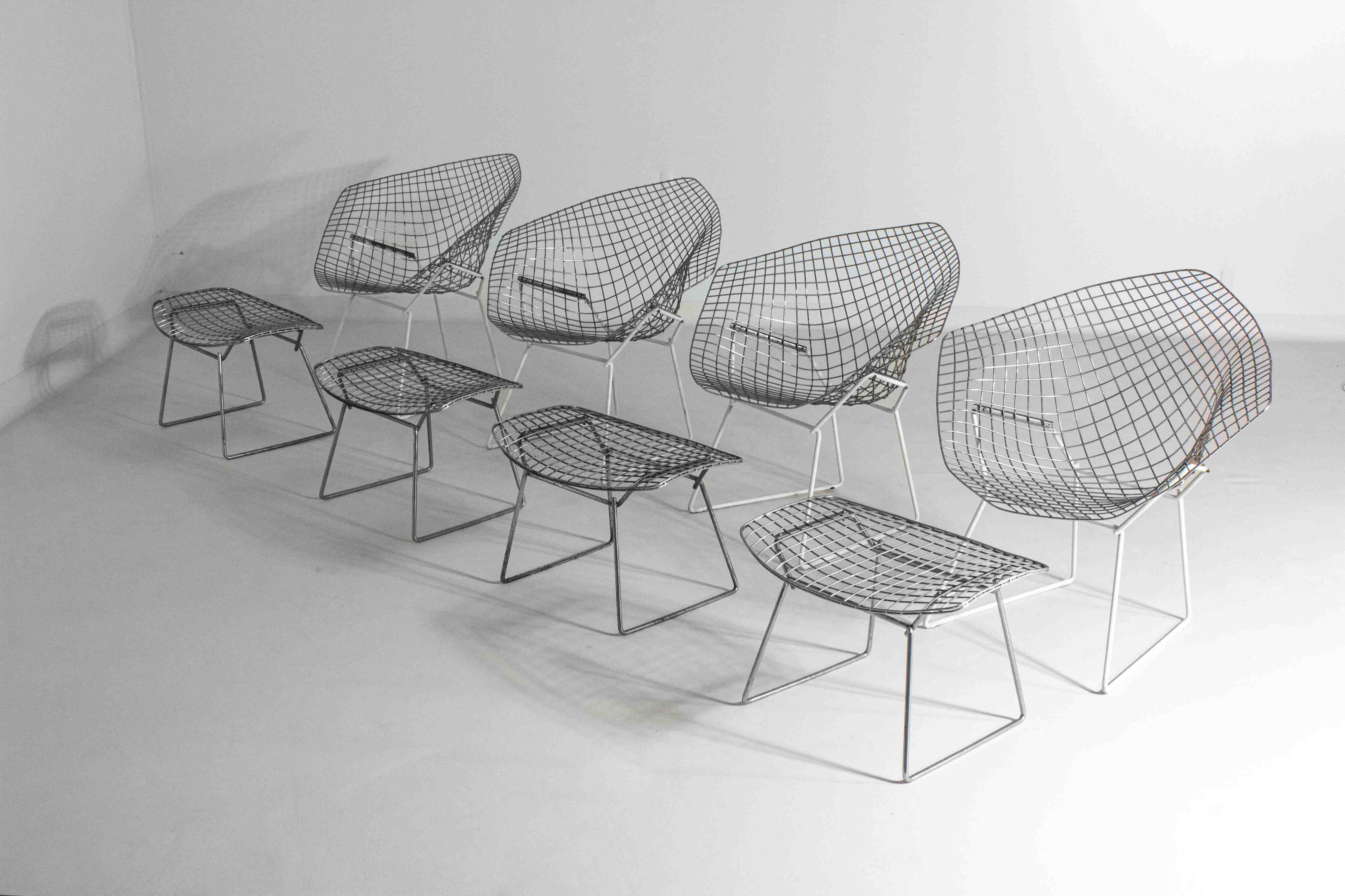 Rare Bertoia diamond chairs with ottoman for Knoll International, 1970s