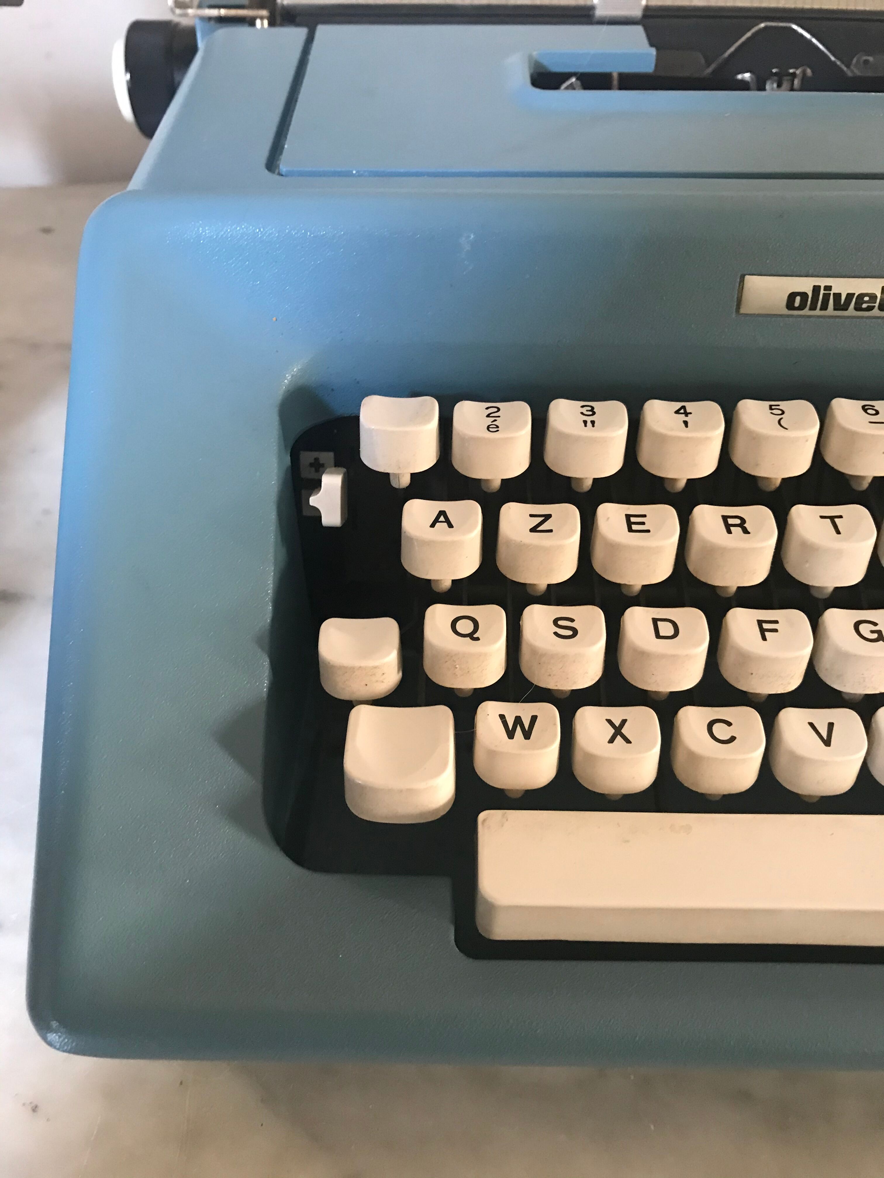 70's Olivetti Studio 46 typewriter