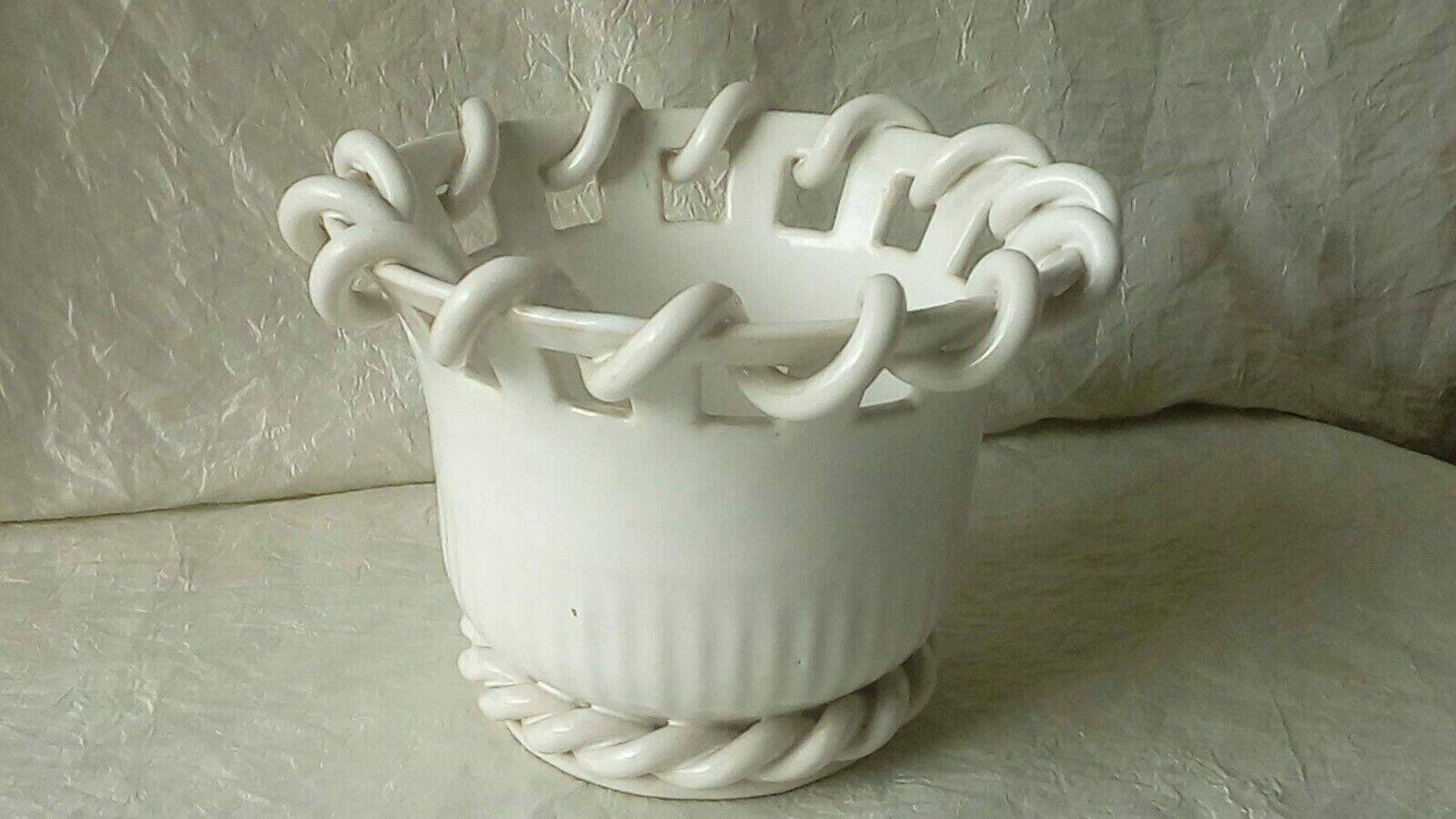 Twisted ceramic vase italy radegonde style