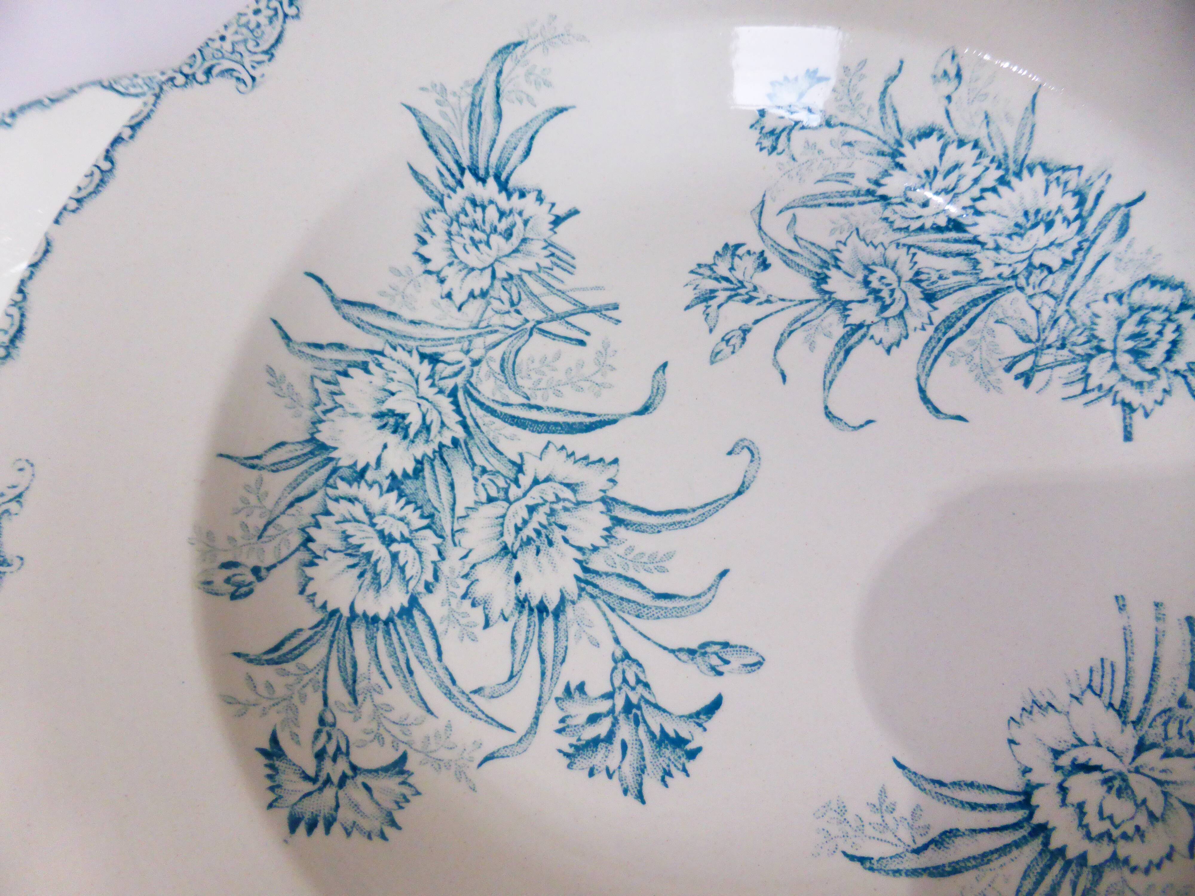 4 vintage deep plates in ironstone by L&G model Oeillets 220520