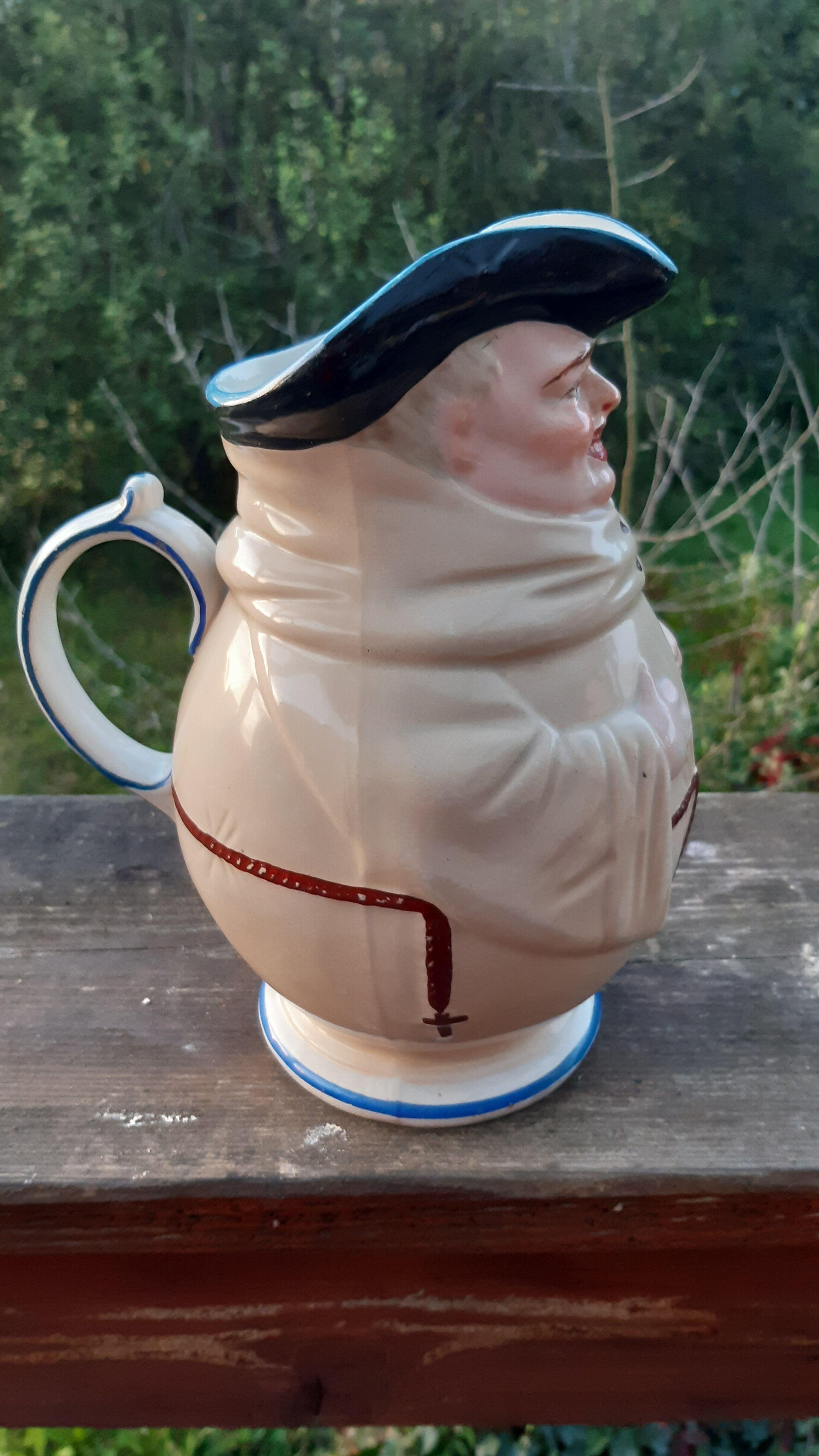 Pitcher in slurry Creil and Montereau