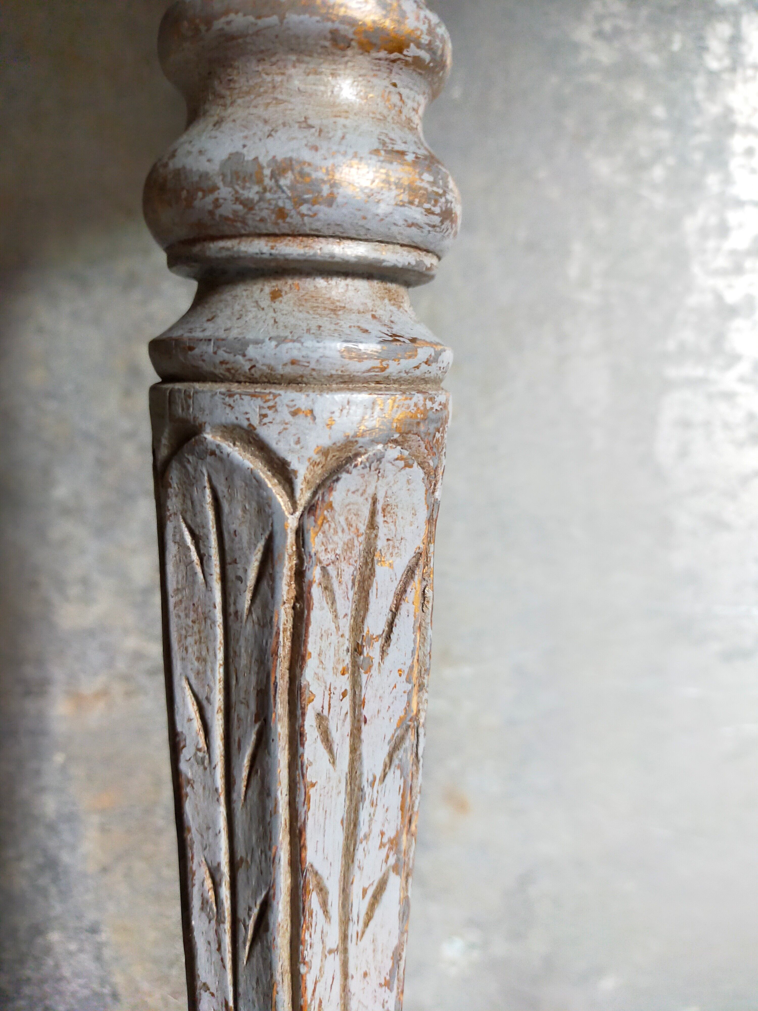 Foot of lamp turned wood carved patina old nineteenth