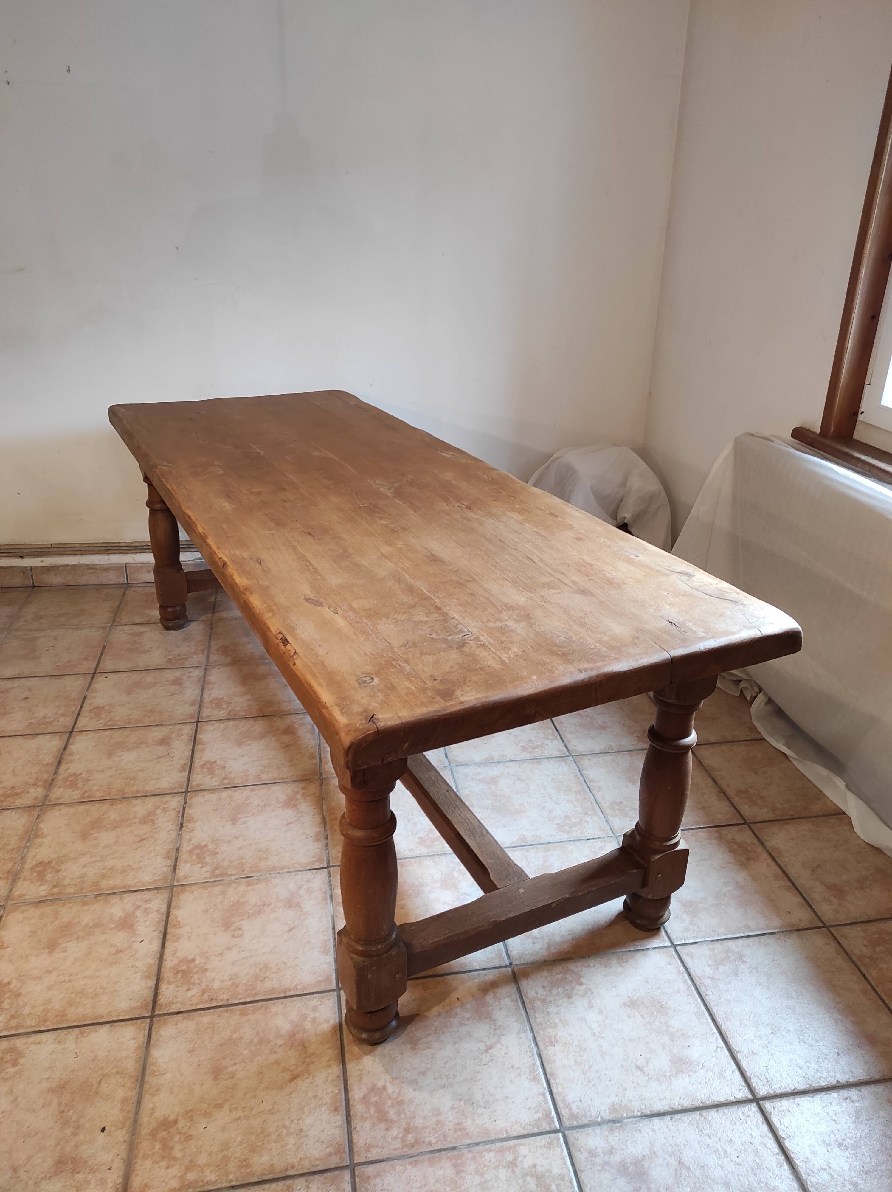 Oak farmhouse table