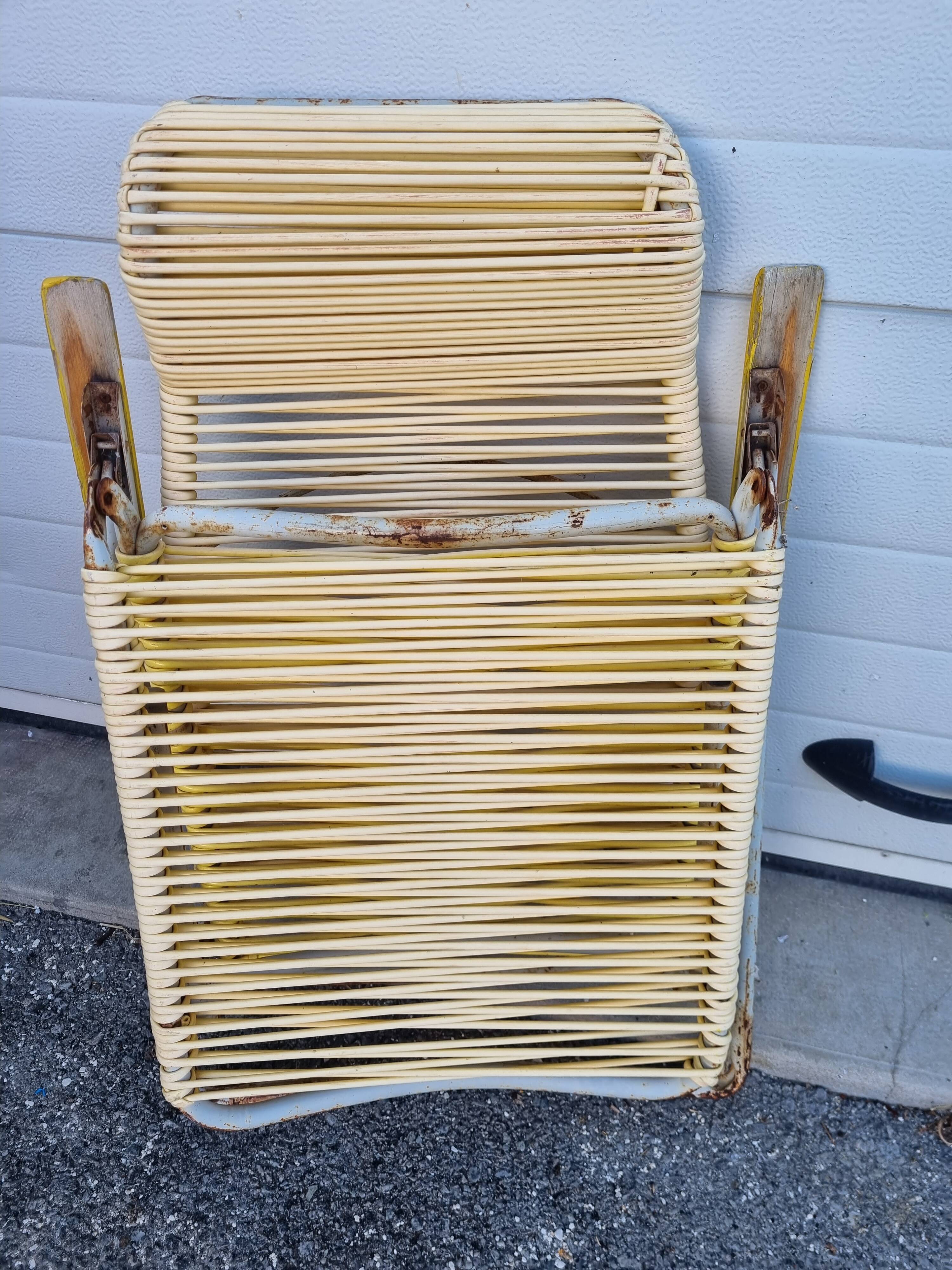 Scoubidou chaise longue from 1970