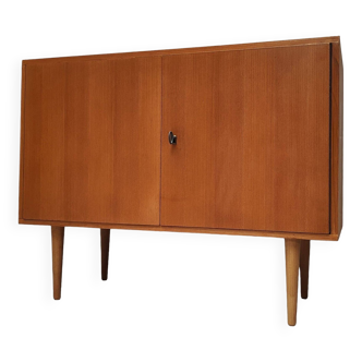 Mid Century chest of drawers