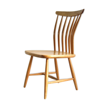 Chaise Akerblom des années cinquante suédoise conçue par Gunnar Eklöf.