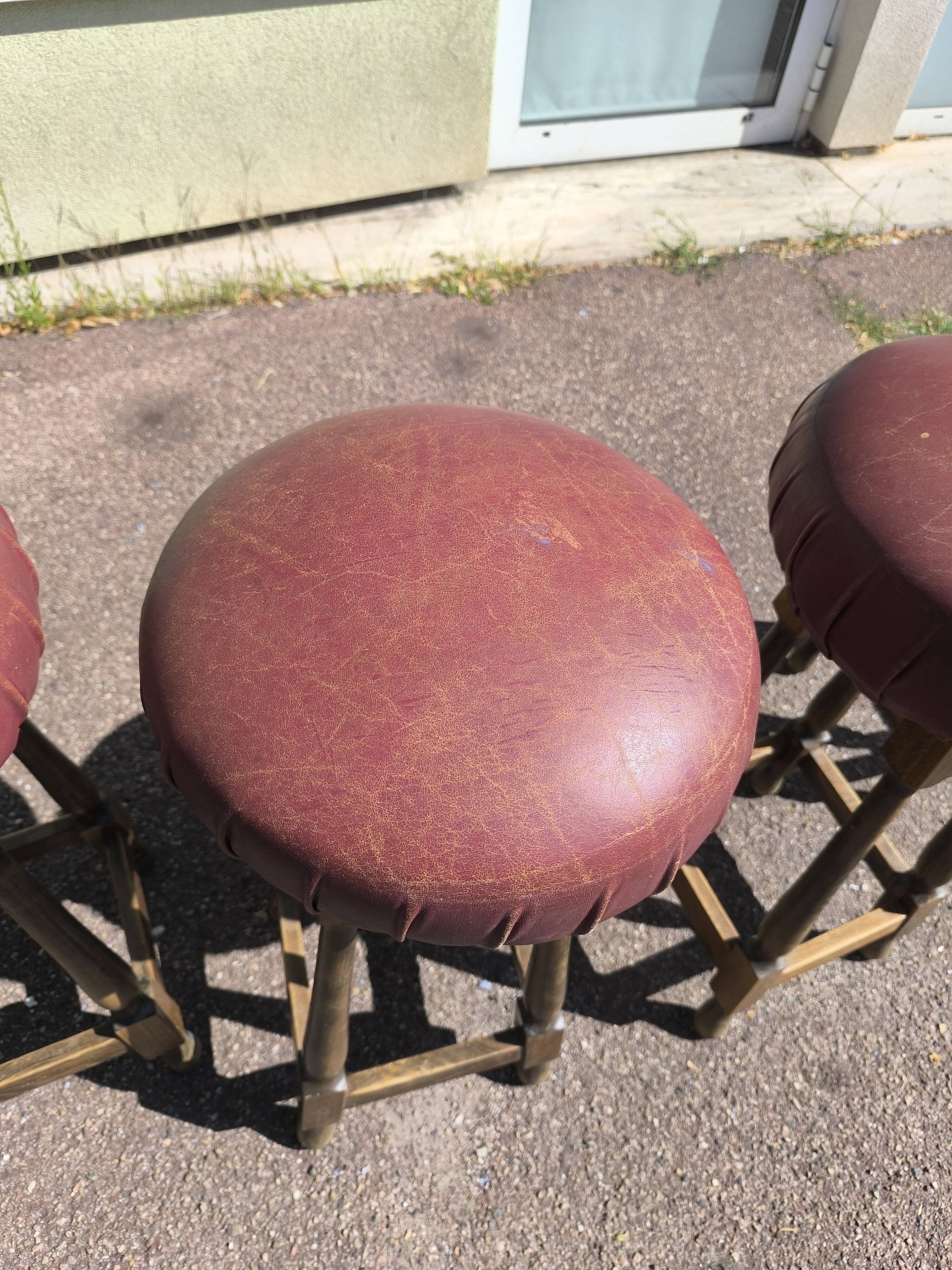 Lot de 4 tabourets de bar cuir et bois