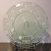 Circular dish signed Daum Nancy in molded glass with frosted geometric decoration, 20th century