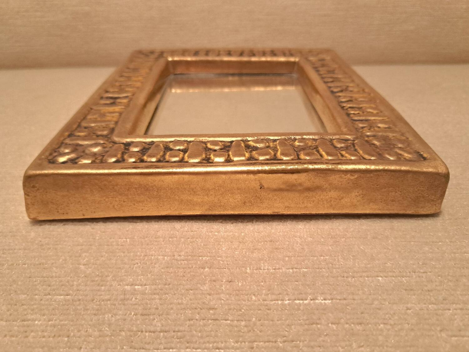 François Lembo mirror in golden ceramic