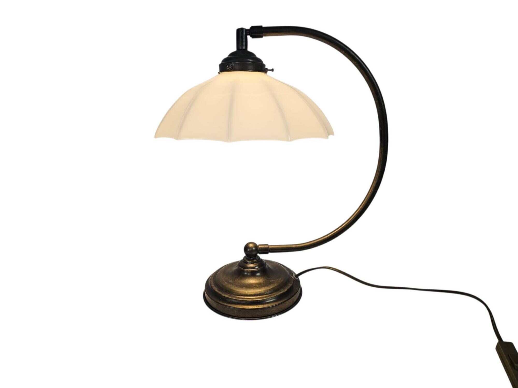 Banker's lamp - table lamp - opaline glass - brass - 3rd quarter of the 20t