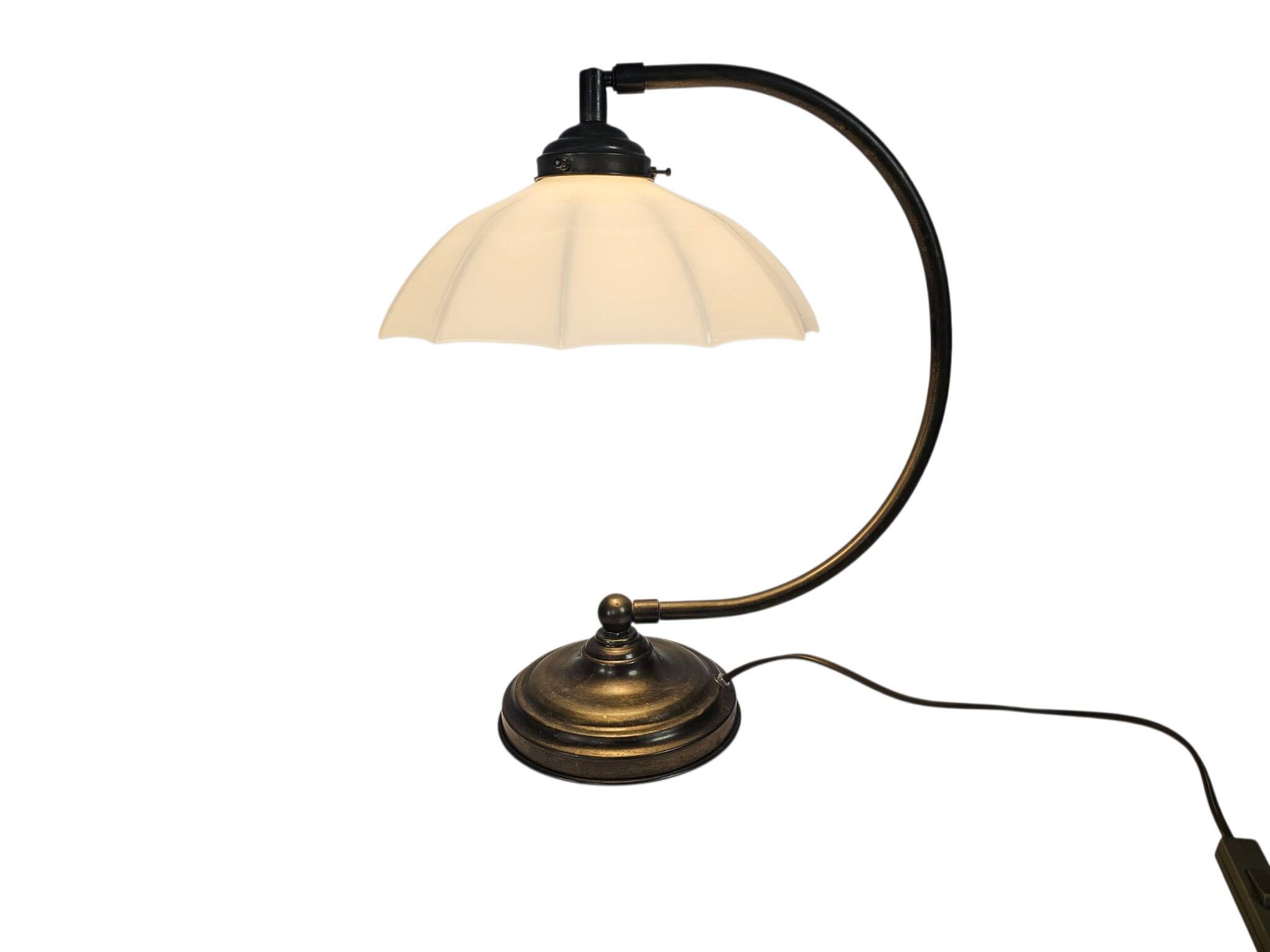 Banker's lamp - table lamp - opaline glass - brass - 3rd quarter of the 20t