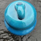 Covered pot/candy dish "duck"