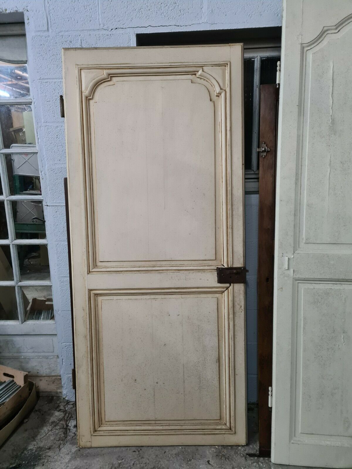 Porte de communication en peuplier