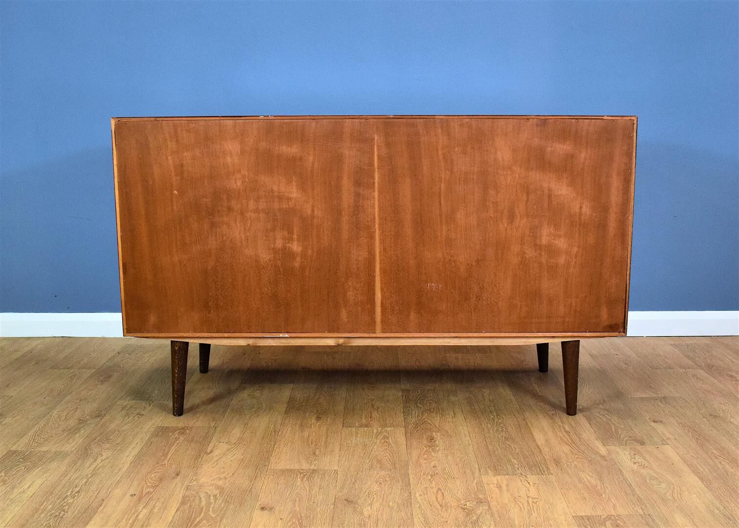 Eric Brouer sideboard