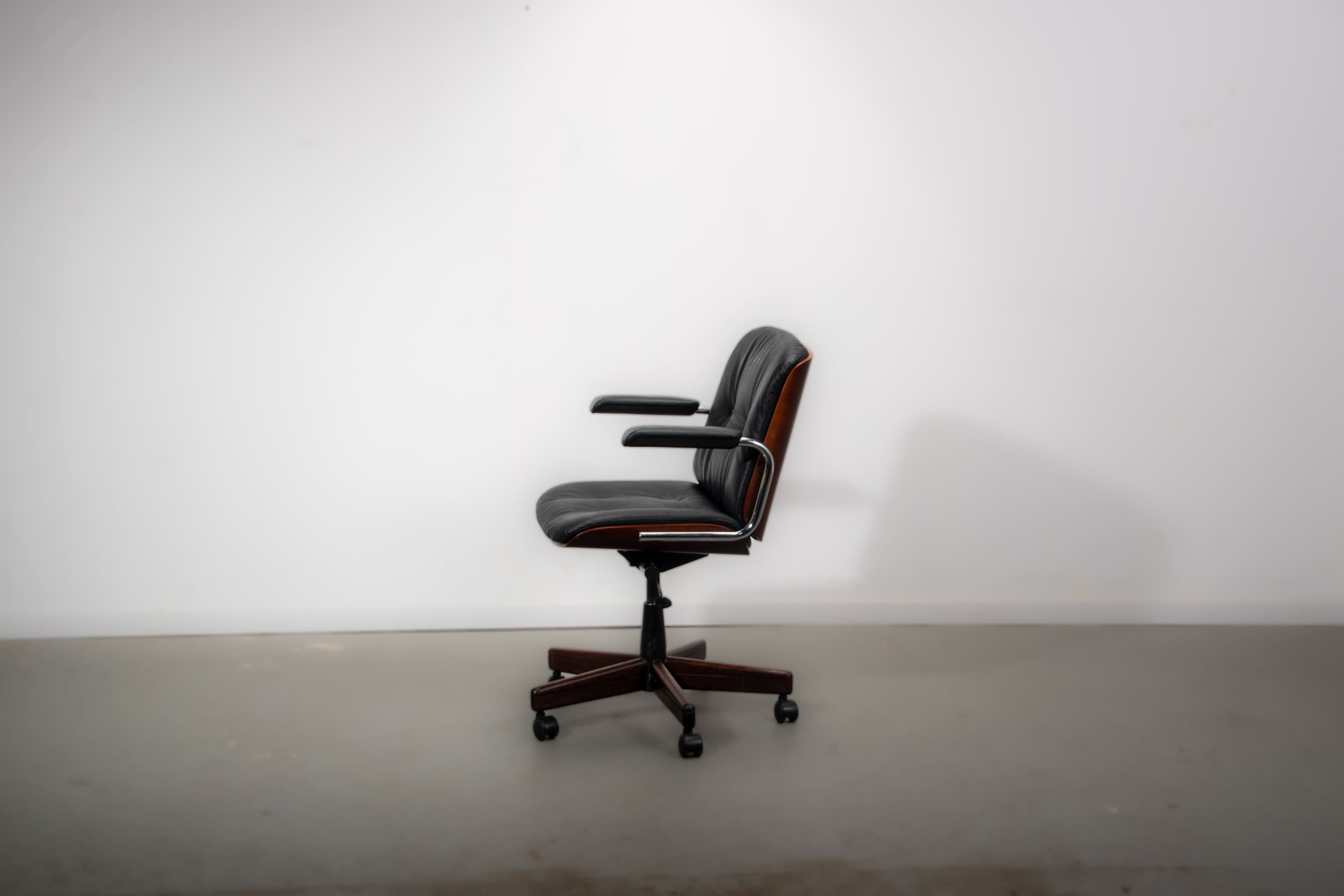 Office chair designed by Karl Dittert by Giroflex, circa 1980