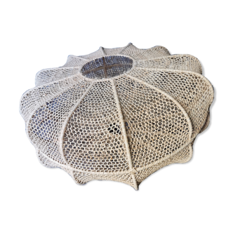 Handmade raffia suspension light